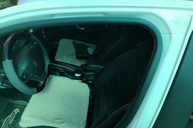 Used Citroen C3-XR 2015 1.6L Automatic Pioneer Model Driver Seat