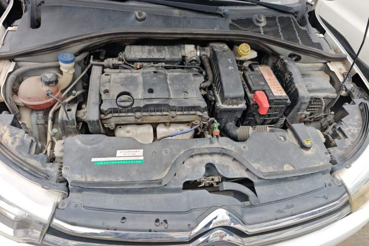 Used Citroen C3-XR 2015 1.6L Manual Pioneer Model Engine Bay