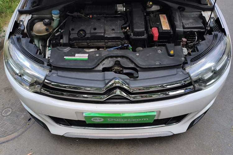 Used Citroen C3-XR 2015 1.6L Automatic Pioneer Model Engine Bay