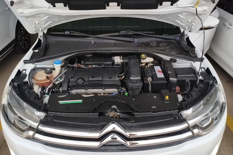 Used Citroen C3-XR 2015 1.6L Automatic Pioneer Model Engine Bay