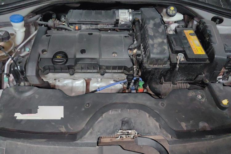 Used Citroen C3-XR 2015 1.6L Automatic Fashion Model Engine Bay