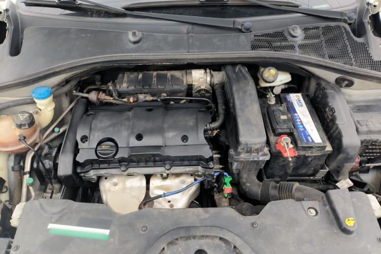 Used Citroen C3-XR 2015 1.6L Manual Pioneer Model Engine Bay