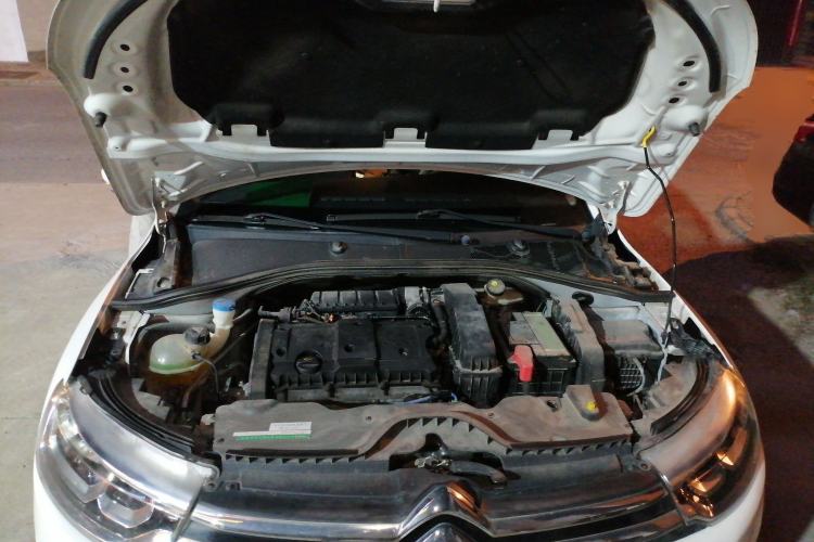Used Citroen C3-XR 2015 1.6L Automatic Pioneer Model Engine Bay