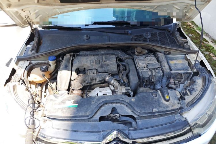 Used Citroen C3-XR 2015 1.6THP Automatic Pioneer Model Engine Bay