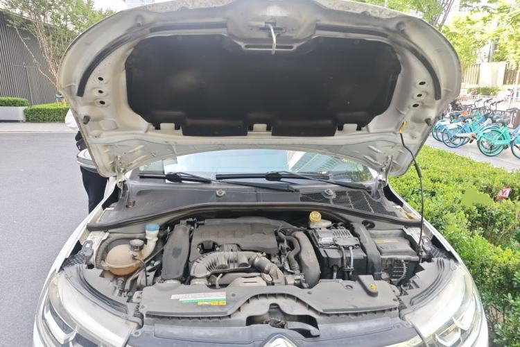 Used Citroen C3-XR 2015 1.6THP Automatic Flagship Model Engine Bay