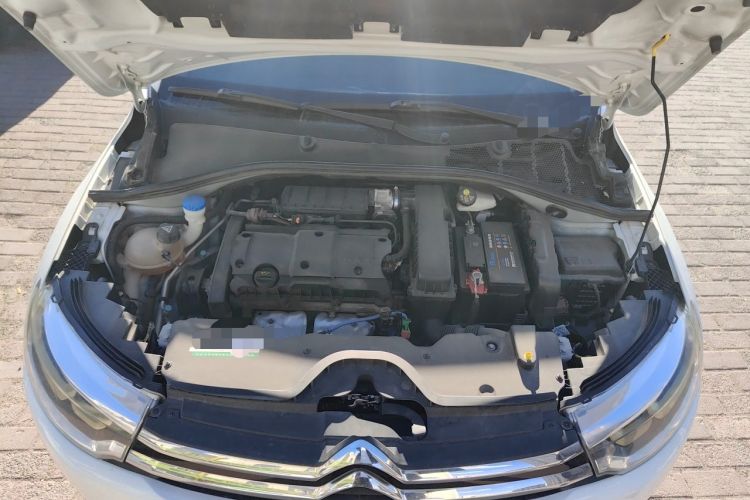 Used Citroen C3-XR 2015 1.6L Automatic Pioneer Model Engine Bay