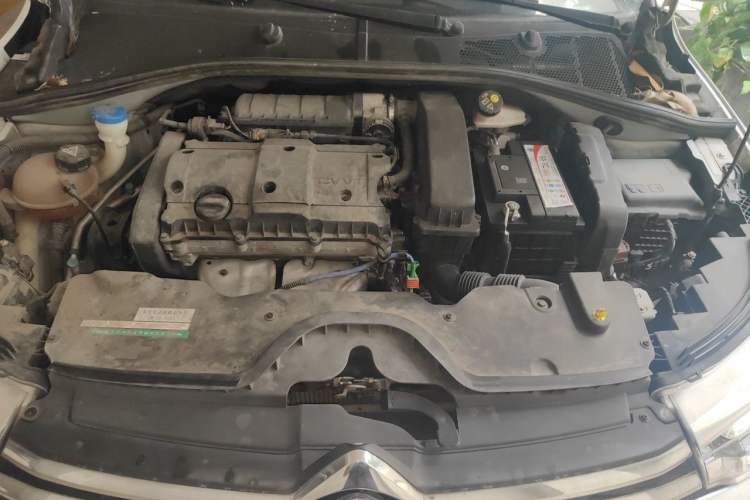 Used Citroen C3-XR 2015 1.6L Manual Pioneer Model Engine Bay
