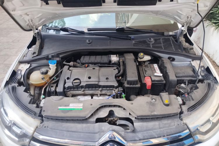 Used Citroen C3-XR 2015 1.6L Automatic Pioneer Model Engine Bay