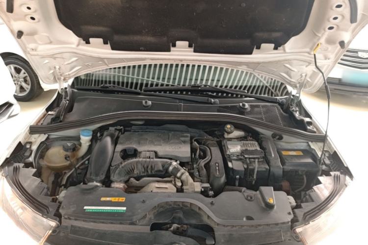 Used Citroen C3-XR 2015 1.6THP Automatic Pioneer Model Engine Bay
