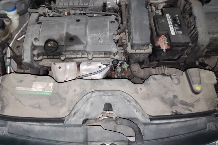 Used Citroen C3-XR 2015 1.6L Automatic Pioneer Model Engine Bay