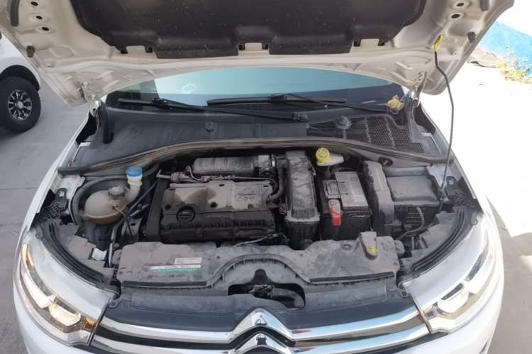 Used Citroen C3-XR 2015 1.6L Automatic Pioneer Model Engine Bay