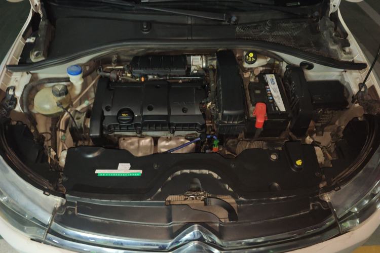 Used Citroen C3-XR 2015 1.6L Automatic Pioneer Model Engine Bay