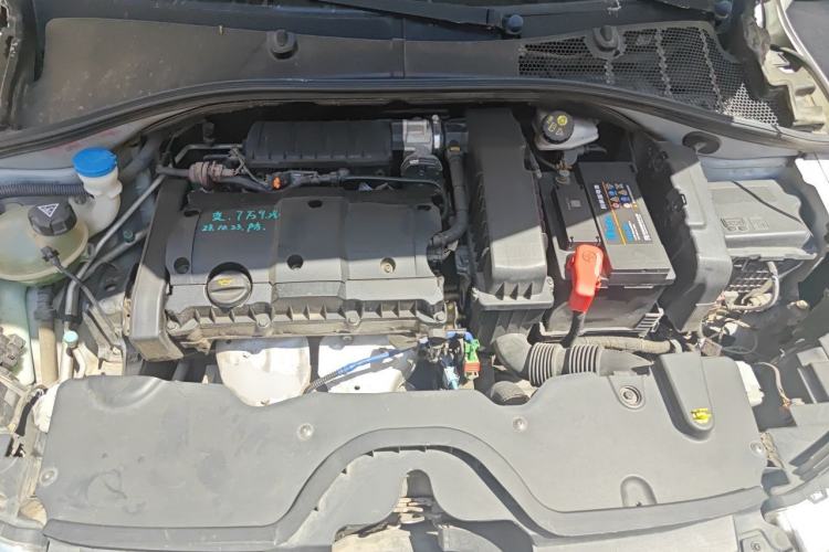 Used Citroen C3-XR 2015 1.6L Automatic Pioneer Model Engine Bay