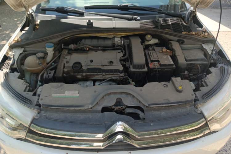 Used Citroen C3-XR 2015 1.6L Automatic Pioneer Model Engine Bay