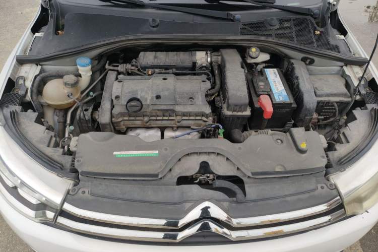Used Citroen C3-XR 2015 1.6L Automatic Pioneer Model Engine Bay