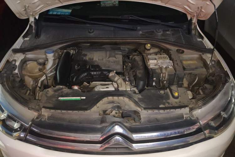 Used Citroen C3-XR 2015 1.6THP Automatic Smart Model Engine Bay