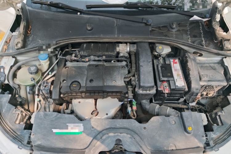 Used Citroen C3-XR 2015 1.6L Manual Pioneer Model Engine Bay
