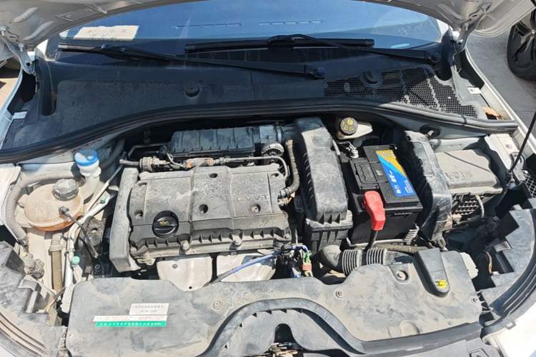 Used Citroen C3-XR 2015 1.6L Automatic Pioneer Model Engine Bay