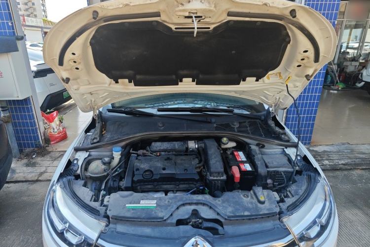 Used Citroen C3-XR 2015 1.6L Automatic Pioneer Model Engine Bay
