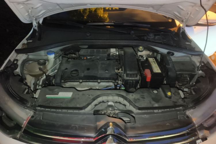 Used Citroen C3-XR 2015 1.6L Automatic Pioneer Model Engine Bay