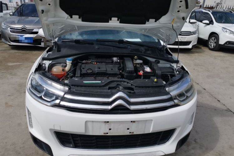 Used Citroen C3-XR 2015 1.6L Manual Pioneer Model Engine Bay