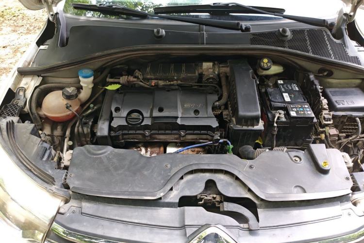 Used Citroen C3-XR 2015 1.6L Automatic Smart Version Engine Bay
