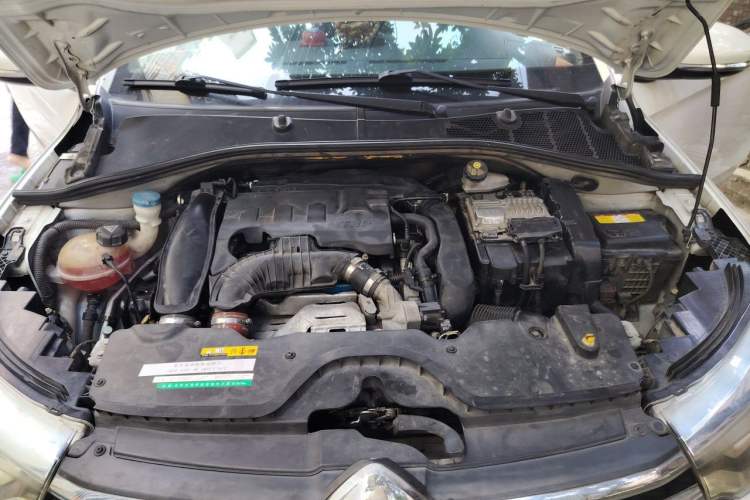 Used Citroen C3-XR 2015 1.6THP Automatic Pioneer Model Engine Bay