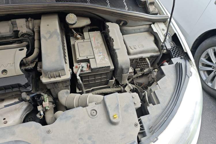 Used Citroen C3-XR 2015 1.6L Manual Pioneer Model Engine Bay Left