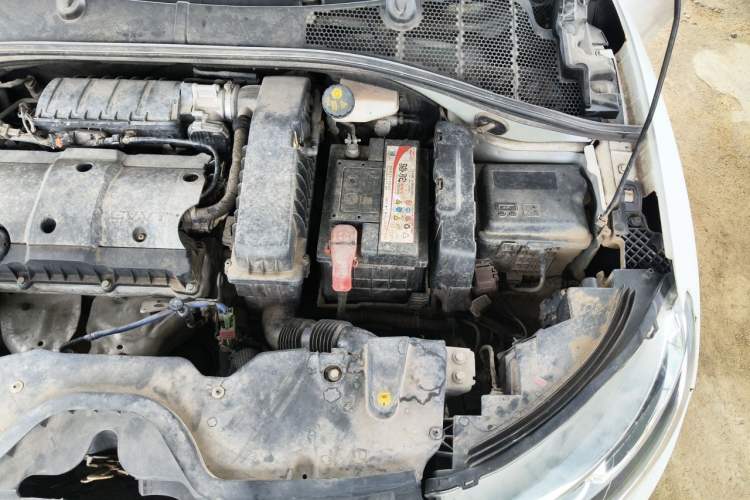 Used Citroen C3-XR 2015 1.6L Automatic Pioneer Model Engine Bay Left