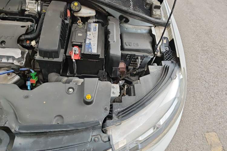 Used Citroen C3-XR 2015 1.6L Automatic Pioneer Model Engine Bay Left