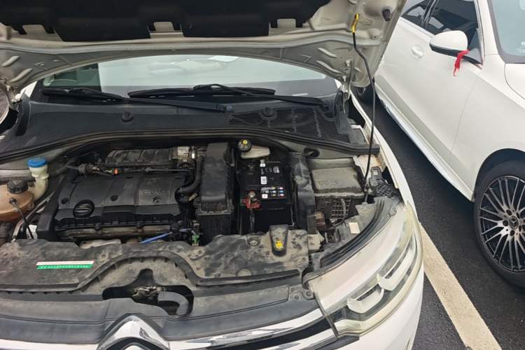 Used Citroen C3-XR 2015 1.6L Automatic Pioneer Model Engine Bay Left