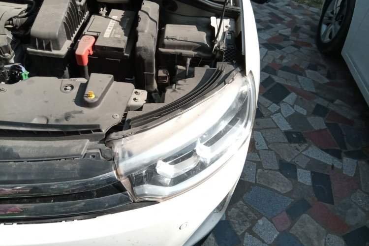 Used Citroen C3-XR 2015 1.6L Automatic Pioneer Model Engine Bay Left