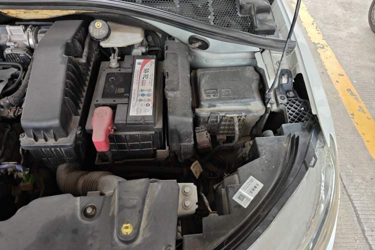 Used Citroen C3-XR 2015 1.6L Automatic Fashion Model Engine Bay Left
