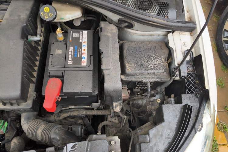 Used Citroen C3-XR 2015 1.6L Automatic Pioneer Model Engine Bay Left