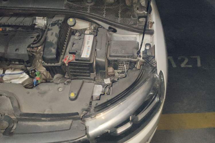 Used Citroen C3-XR 2015 1.6L Manual Pioneer Model Engine Bay Left