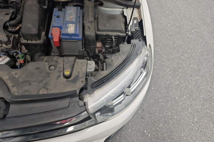 Used Citroen C3-XR 2015 1.6L Automatic Pioneer Model Engine Bay Left