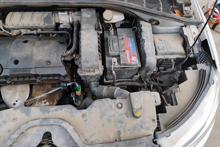 Used Citroen C3-XR 2015 1.6L Automatic Smart Version Engine Bay Left