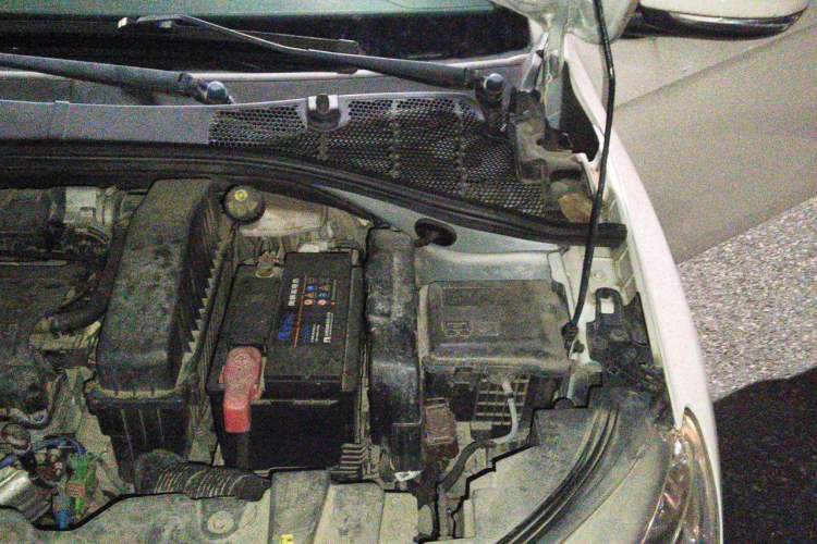 Used Citroen C3-XR 2015 1.6L Manual Pioneer Model Engine Bay Left