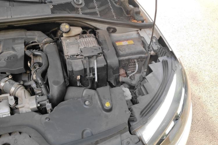 Used Citroen C3-XR 2015 1.6THP Automatic Pioneer Model Engine Bay Left