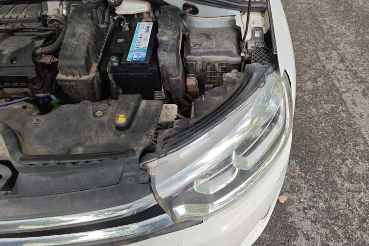 Used Citroen C3-XR 2015 1.6L Automatic Pioneer Model Engine Bay Left
