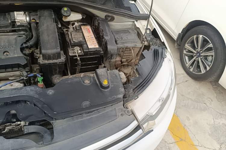 Used Citroen C3-XR 2015 1.6L Automatic Pioneer Model Engine Bay Left