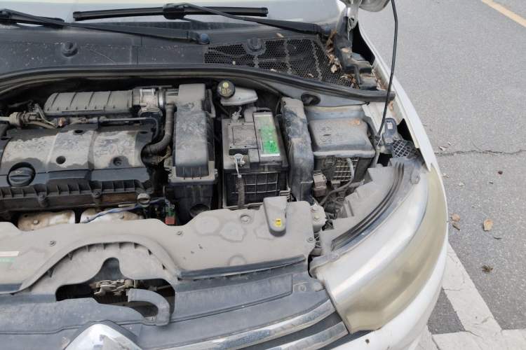 Used Citroen C3-XR 2015 1.6L Automatic Pioneer Model Engine Bay Left