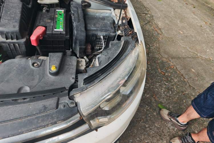 Used Citroen C3-XR 2015 1.6L Automatic Pioneer Model Engine Bay Left