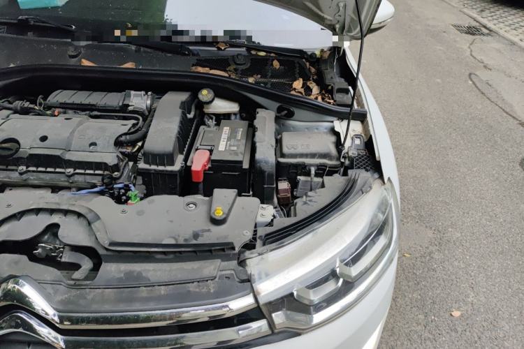Used Citroen C3-XR 2015 1.6L Automatic Pioneer Model Engine Bay Left