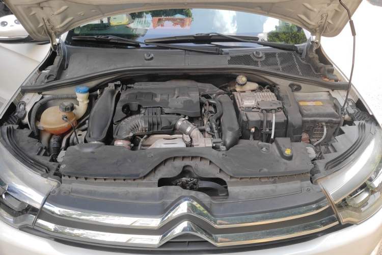 Used Citroen C3-XR 2015 1.6THP Automatic Pioneer Model Engine Bay