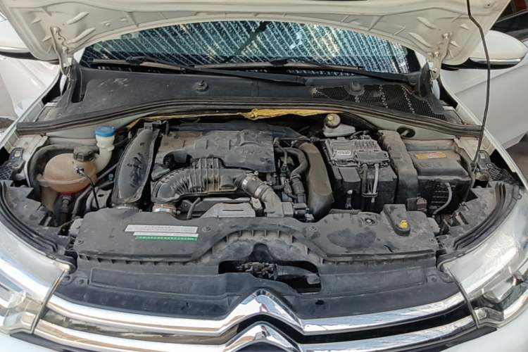 Used Citroen C3-XR 2015 1.6THP Automatic Pioneer Model Engine Bay