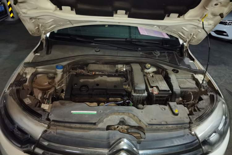 Used Citroen C3-XR 2015 1.6L Automatic Pioneer Model Engine Bay