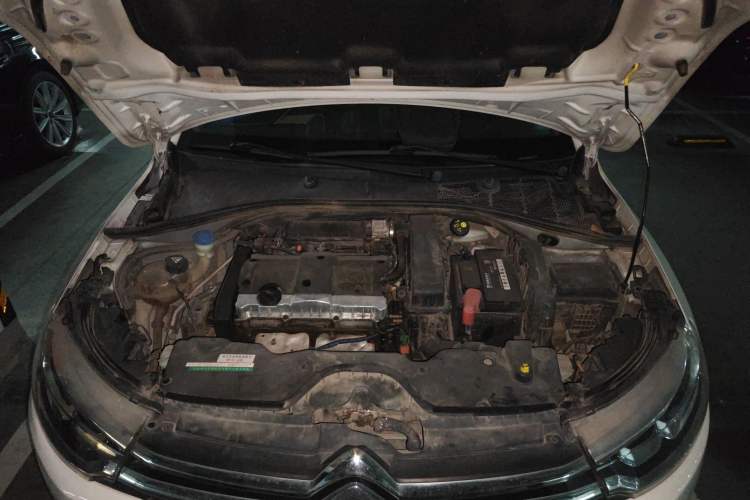Used Citroen C3-XR 2015 1.6L Manual Pioneer Model Engine Bay