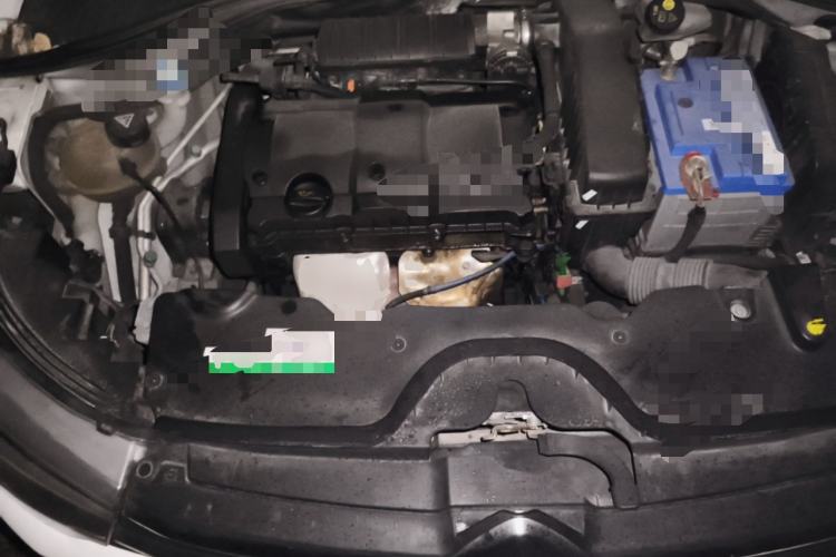 Used Citroen C3-XR 2015 1.6L Automatic Pioneer Model Engine Bay