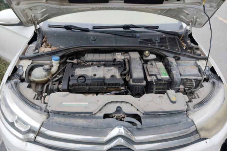 Used Citroen C3-XR 2015 1.6L Automatic Pioneer Model Engine Bay
